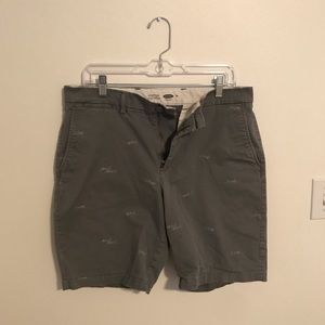 Old navy shark shorts 🦈